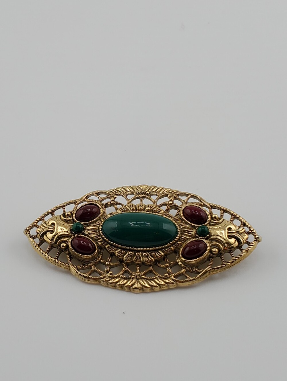 1928 Burgundy And Green Brooch